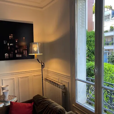 Villa Particulier -limitrophe Paris Montrouge