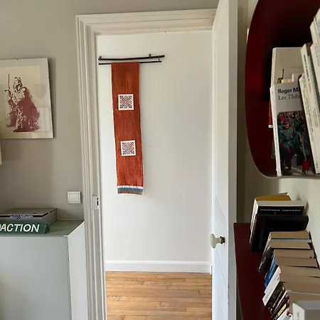 Villa Particulier -limitrophe Paris *